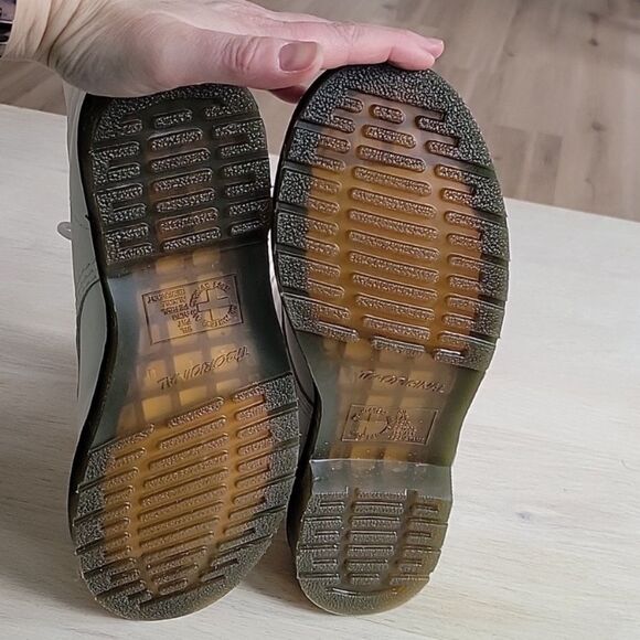 Dr. Martens White Heeled Boots - Picture 13 of 15